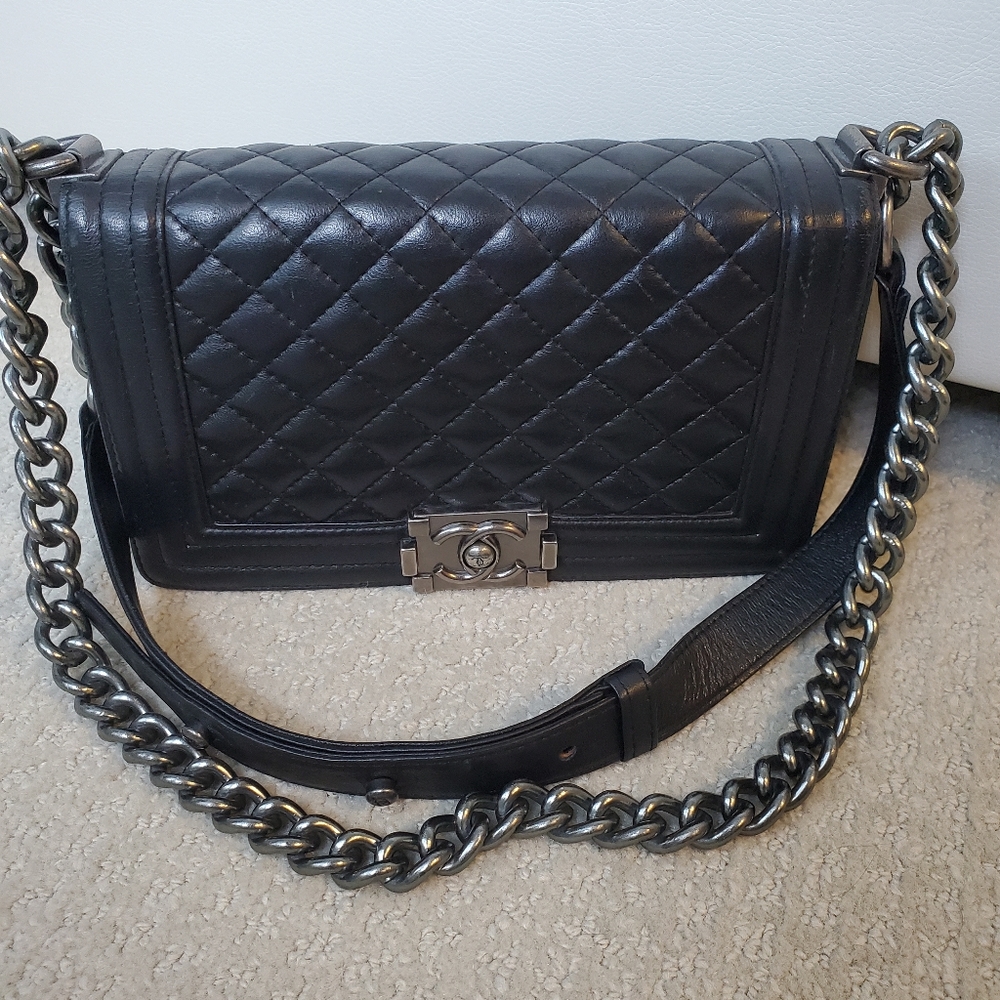 Chanel leboy medium